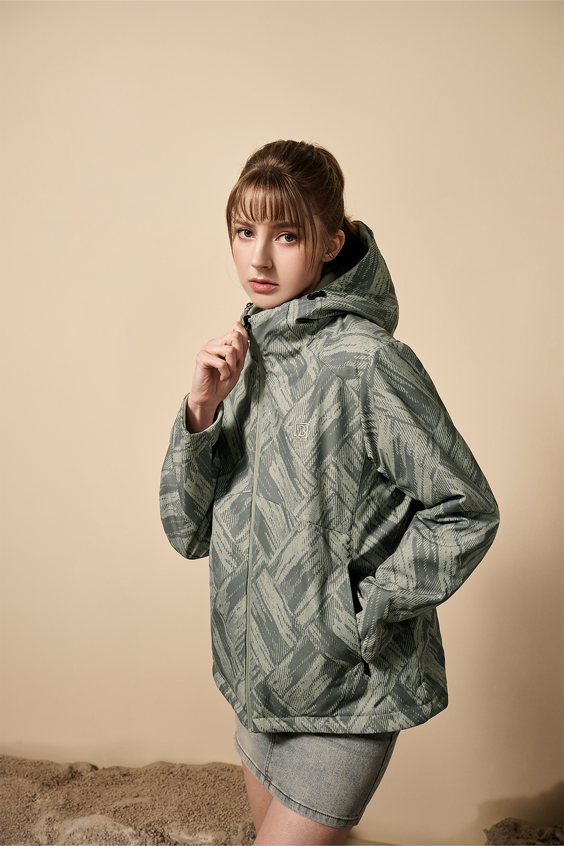 Advanced Waterproof Insulated Dual-sided Assault Jacket for Women