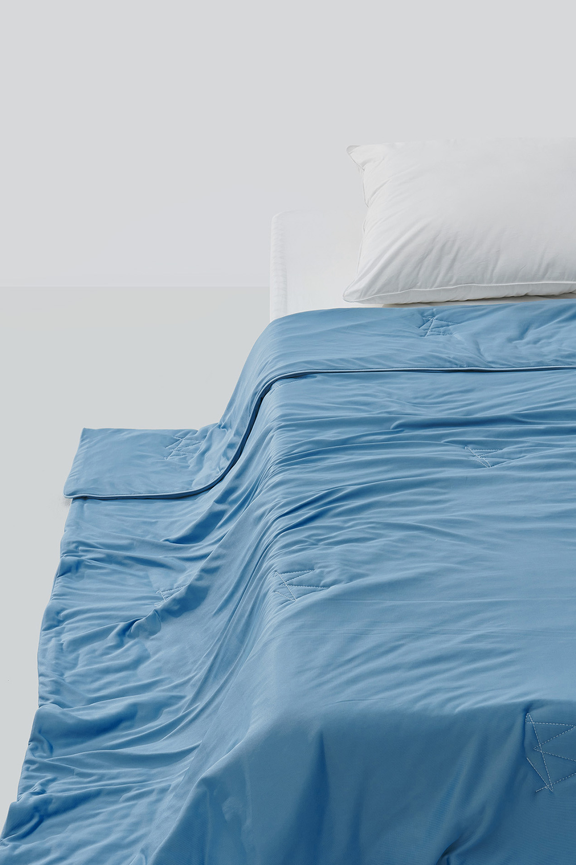 Ice-Tech Premium Smooth-Touch Quilt