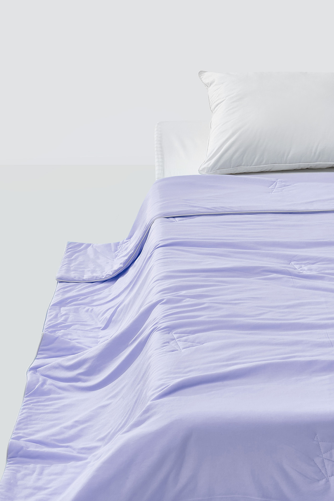 Ice-Tech Premium Smooth-Touch Quilt