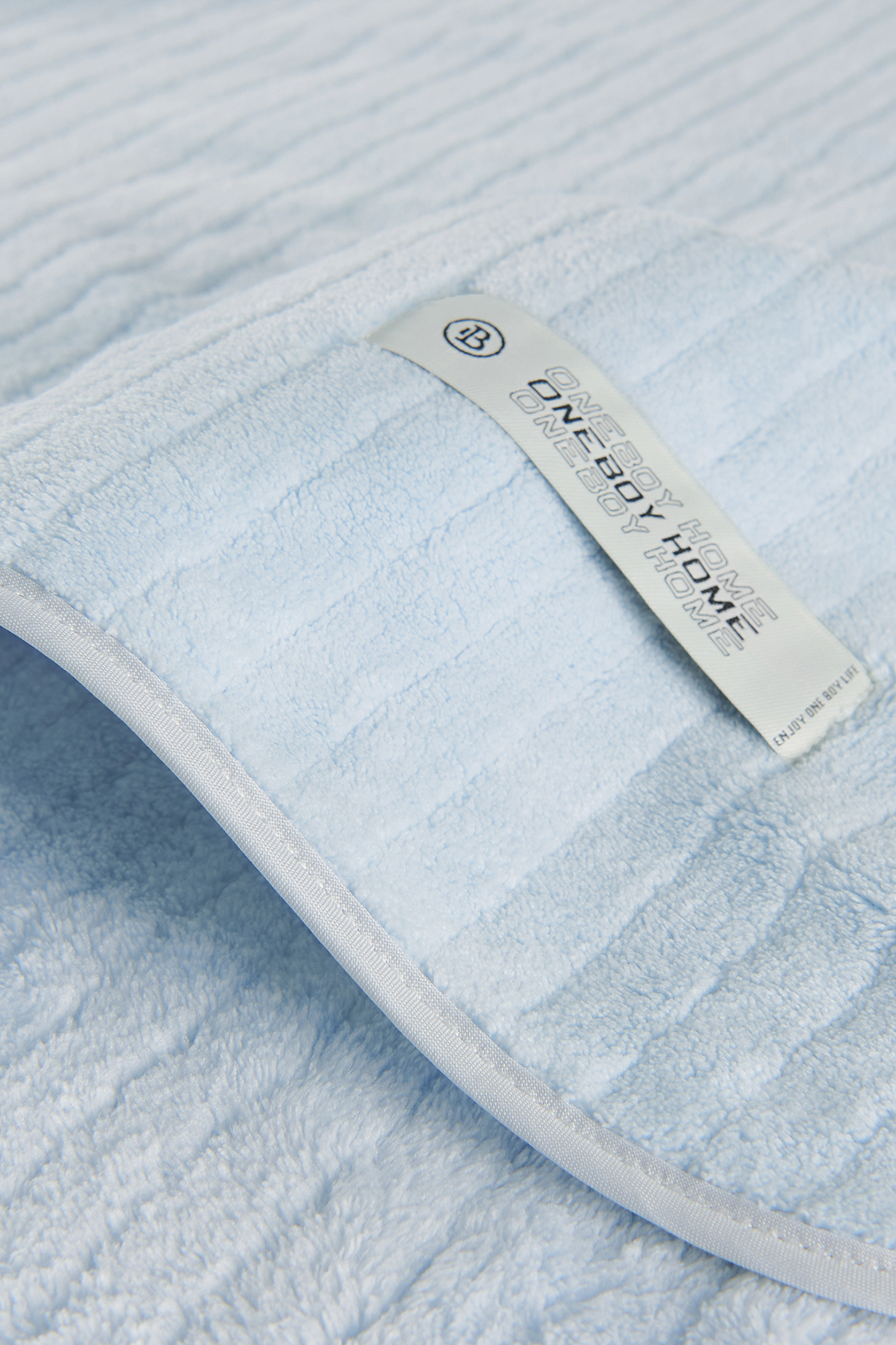 Quick-Dry Antibacterial Extra-Thick Oversize Bath Towel